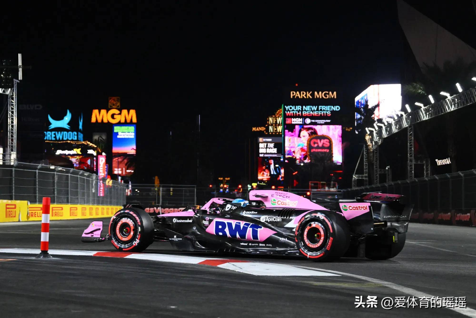 红牛二队鏖战雷诺车队，勒克莱尔关键制胜