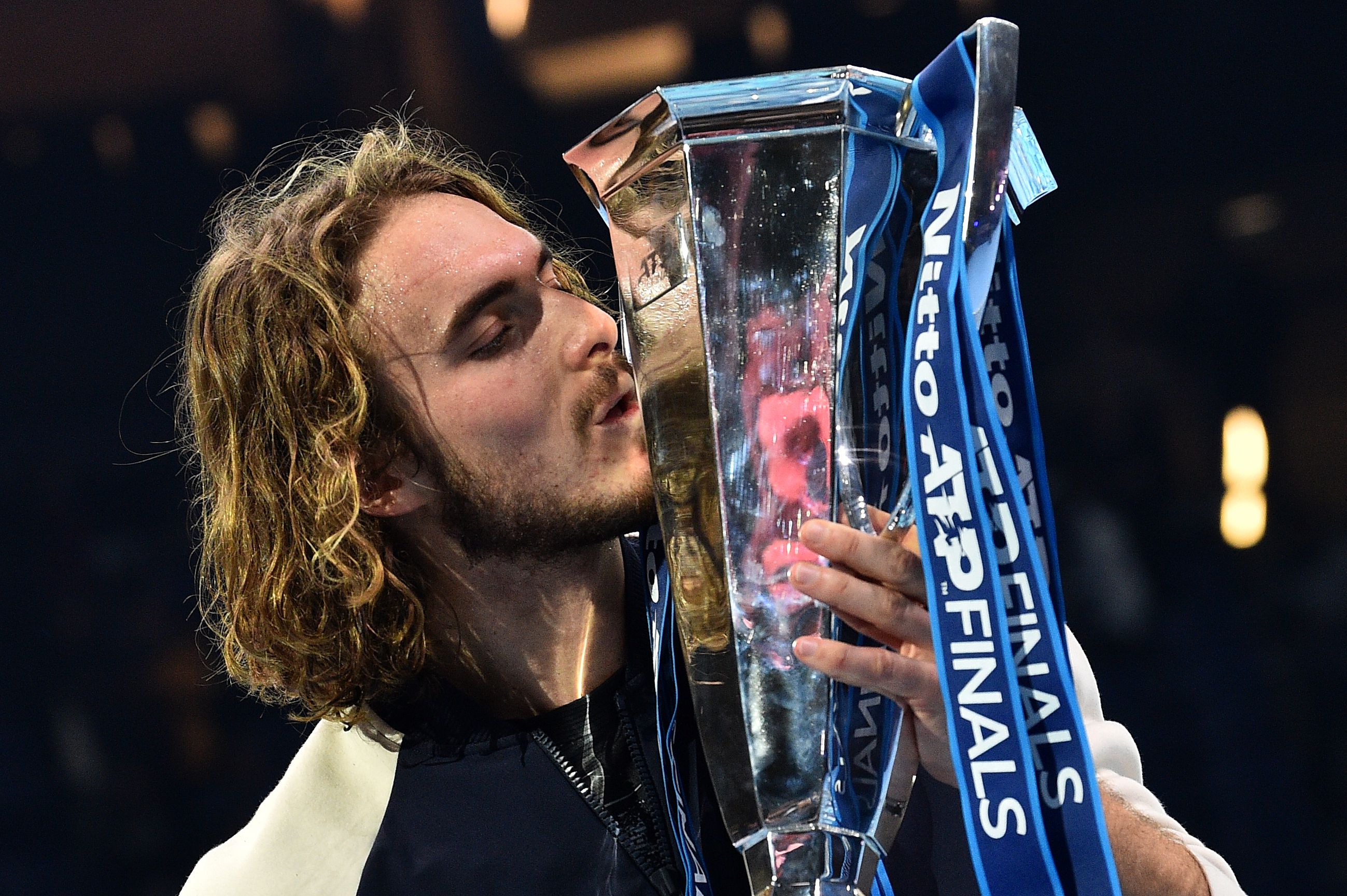 ATP总决赛轻取美网，西西帕斯刷新纪录