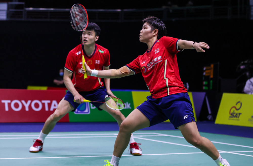 泰国羽毛球队绝杀韩国羽毛球队，辛杜制霸全场