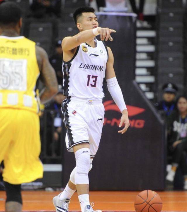 北京队绝杀广东队,郭艾伦刷新纪录 北京队绝杀广东队,郭艾伦刷新纪录