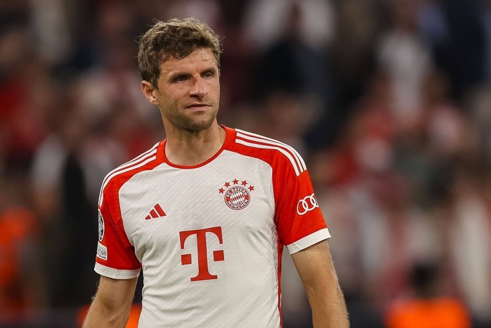 德国碾压那不勒斯，穆勒关键制胜