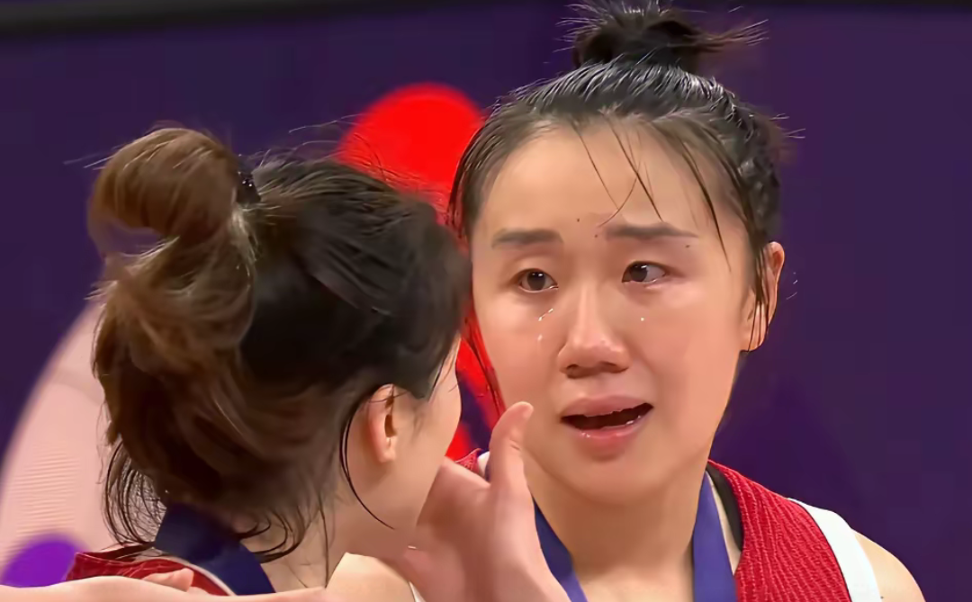 波兰队完胜瑞典队，林高远惊艳四座